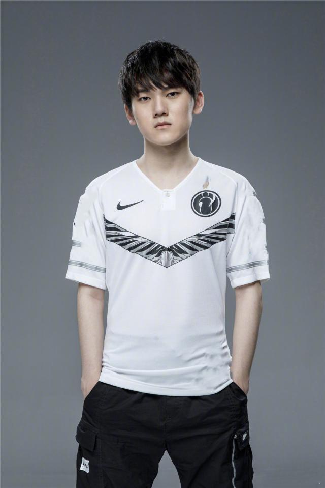 TT群访 ucal：对方游戏终结能力不强 龙王是可以无条件赢的英雄